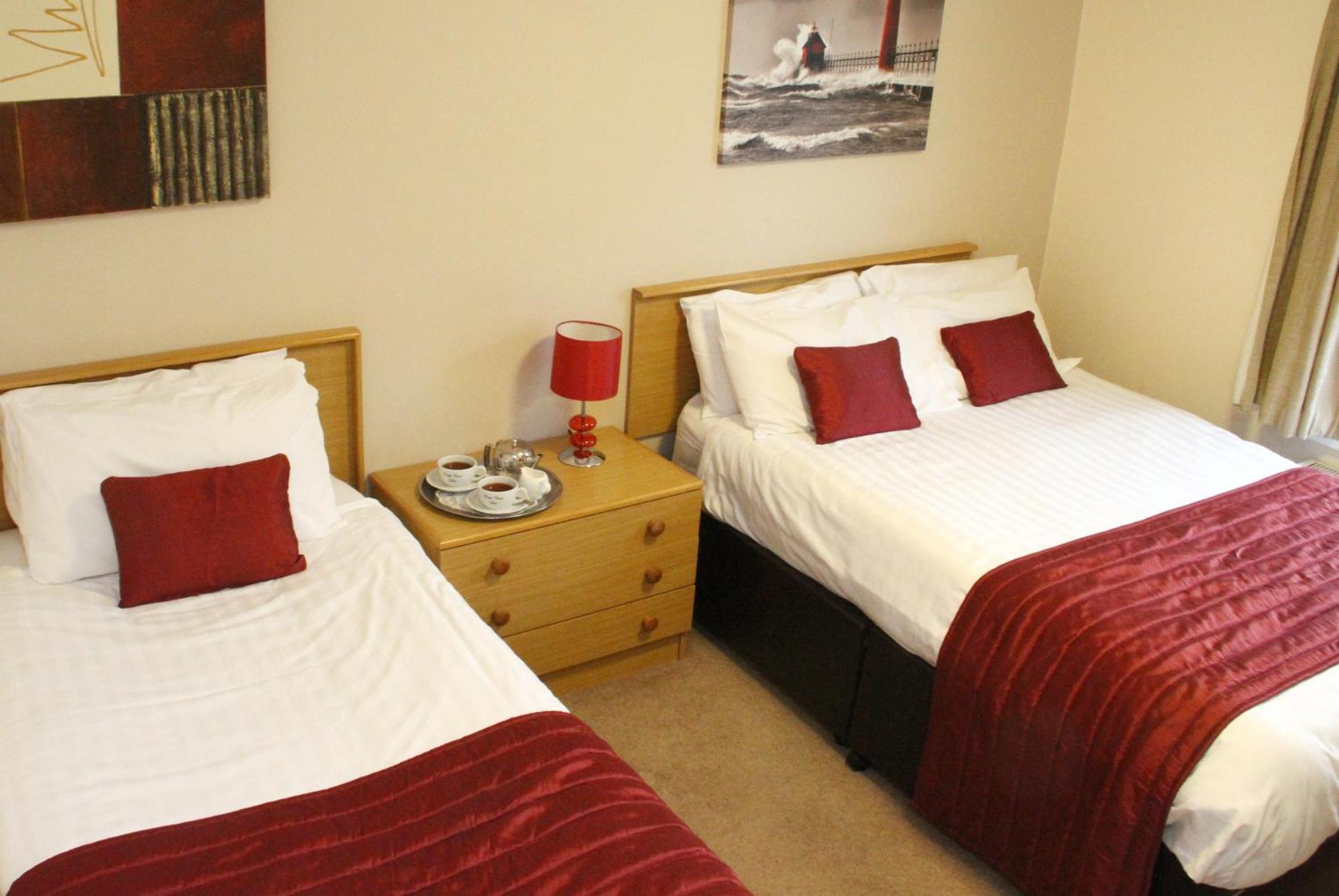 Exeter Court Hotel Exminster Szoba fotó